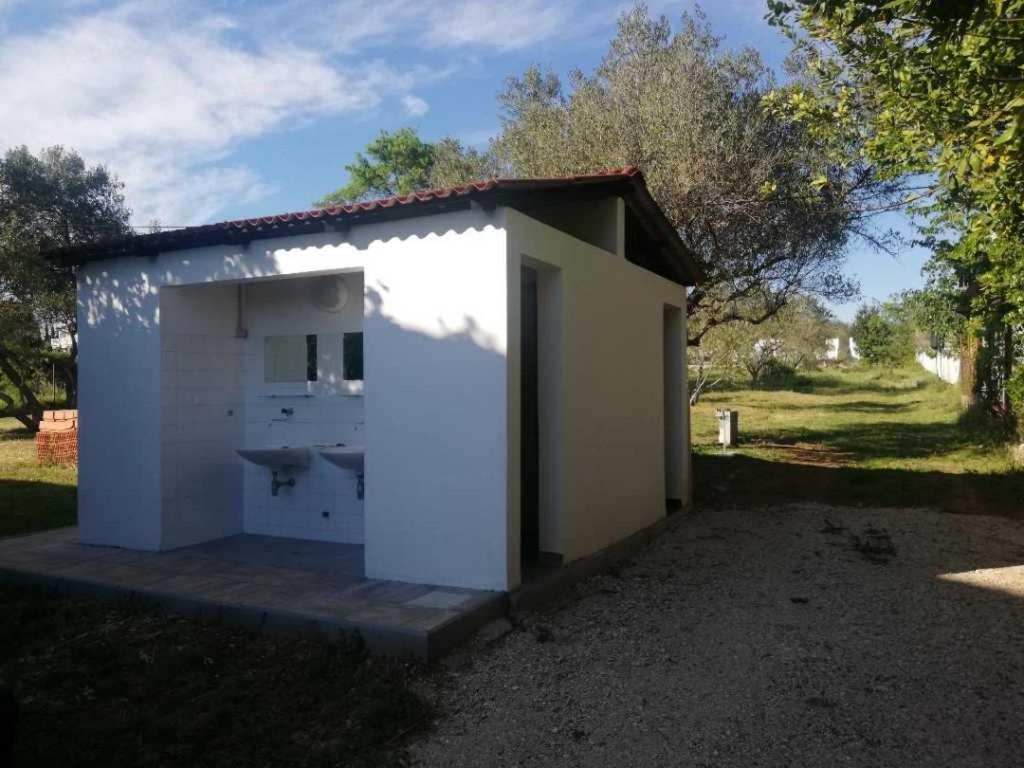 S&M Camping Sveti Filip i Jakov Buitenkant foto