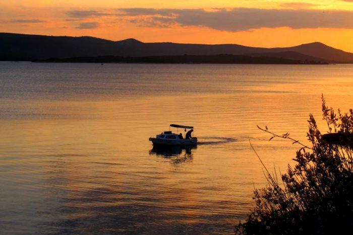 S&M Camping Sveti Filip i Jakov Buitenkant foto
